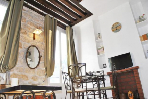 Authentic Apartment Marais